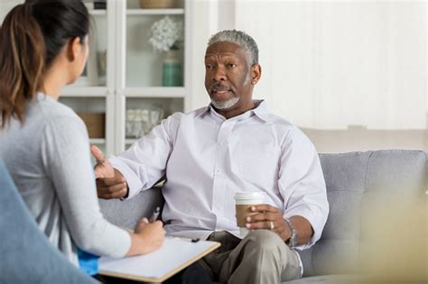 Top Family Counselors Near You: Expert Support and Advice for Elderly Care